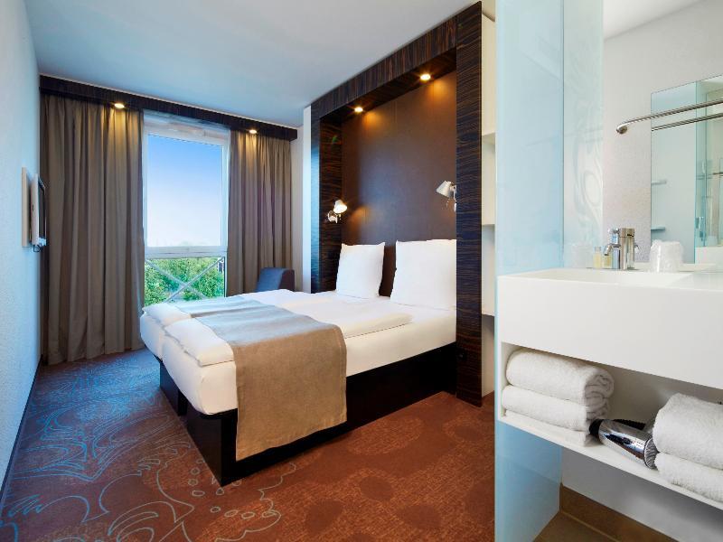 B&B Hotel Schweinfurt-Sued Экстерьер фото