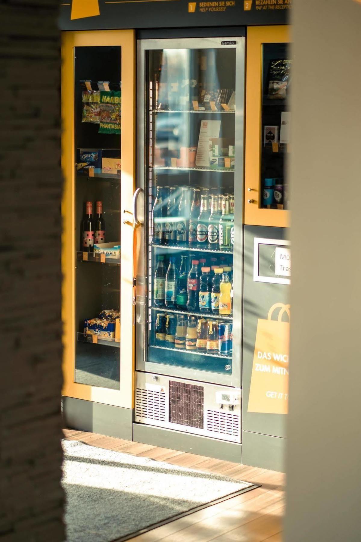 B&B Hotel Schweinfurt-Sued Экстерьер фото