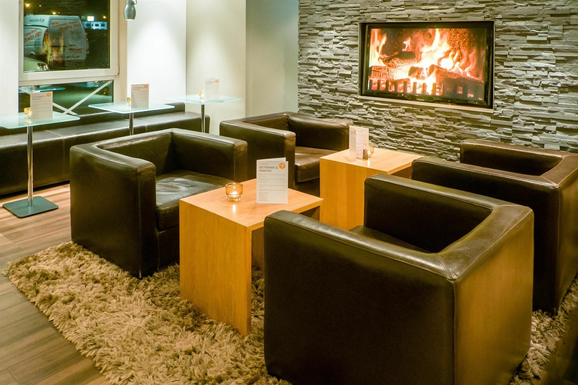 B&B Hotel Schweinfurt-Sued Экстерьер фото